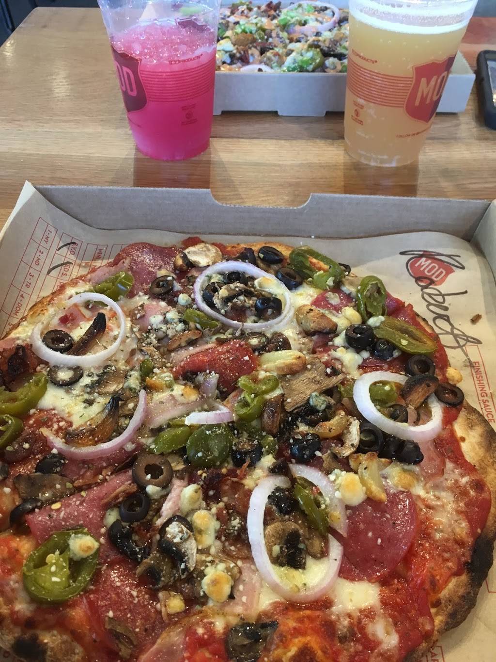 MOD Pizza | restaurant | 305 SE Chkalov Dr #120, Vancouver, WA 98683, USA | 3609524915 OR +1 360-952-4915