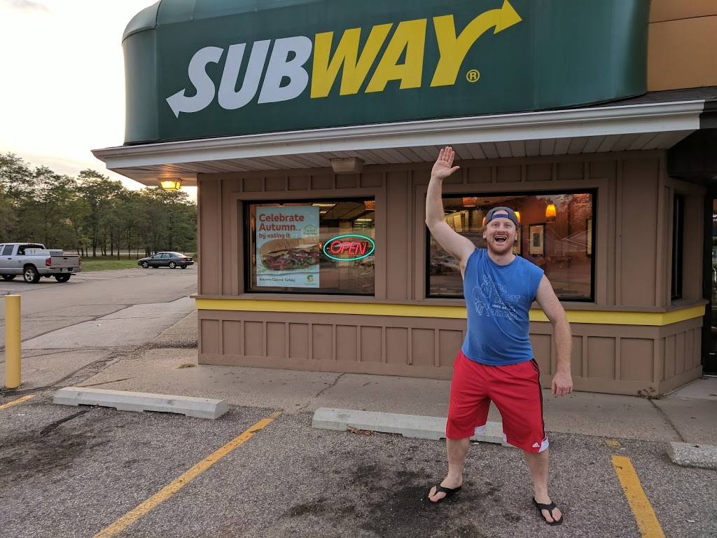Subway | restaurant | 9730 Red Arrow Hwy, Bridgman, MI 49106, USA | 2694655511 OR +1 269-465-5511