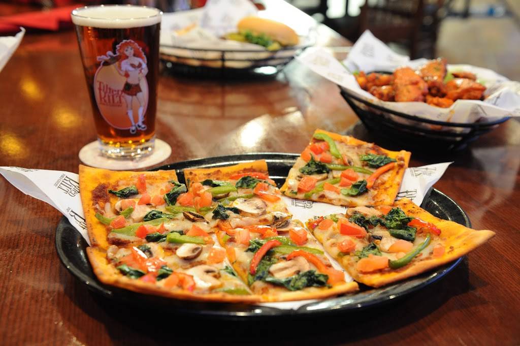 Tilted Kilt Pub & Eatery Temecula, CA | restaurant | 26520 Ynez Rd, Temecula, CA 92591, USA | 9515537644 OR +1 951-553-7644