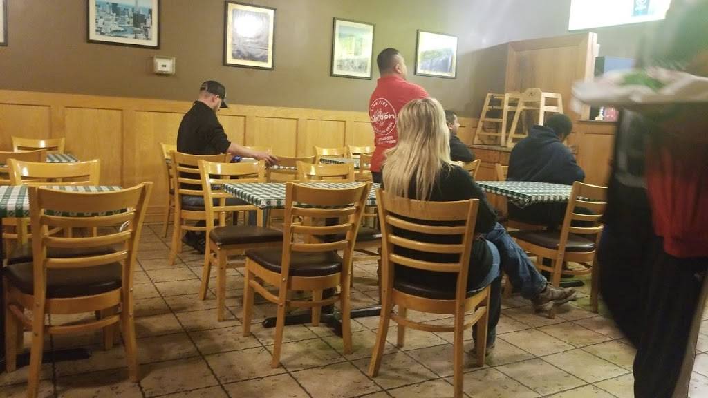 Phils Pizza | restaurant | 1102 W 35th St, Chicago, IL 60609, USA | 7735230947 OR +1 773-523-0947