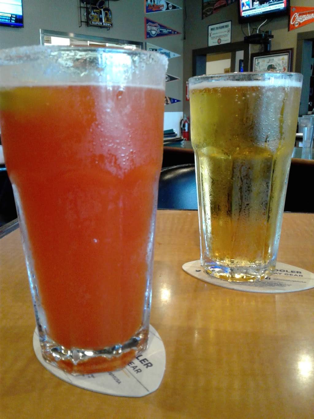 19th Hole | restaurant | 42305 Washington St A, Palm Desert, CA 92211, USA | 7607726696 OR +1 760-772-6696