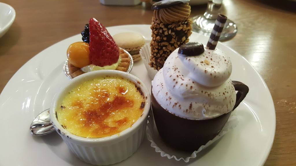 XXI Chophouse | restaurant | 21 Nashville Rd, Vaughan, ON L0J 0X0, Canada | 9058932467 OR +1 905-893-2467