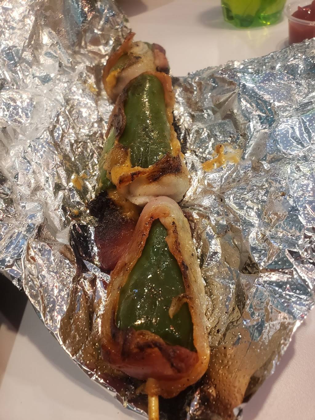 Nitro Burger | restaurant | 2050 Cornhusker Hwy, Lincoln, NE 68521, USA | 4025706433 OR +1 402-570-6433