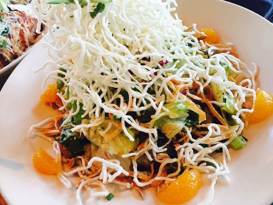 The Cheesecake Factory | restaurant | 5799 N Bayshore Dr, Glendale, WI 53217, USA | 4149068550 OR +1 414-906-8550