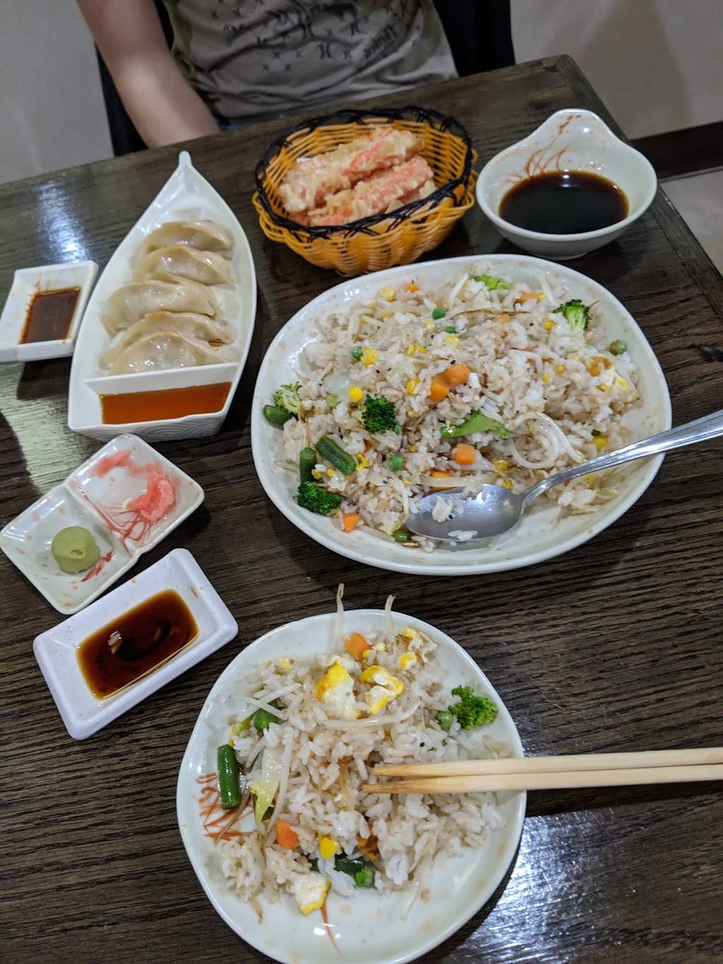 Sakana Sushi | restaurant | 2 Massey St #3, Angus, ON L0M 1B0, Canada | 7054249988 OR +1 705-424-9988