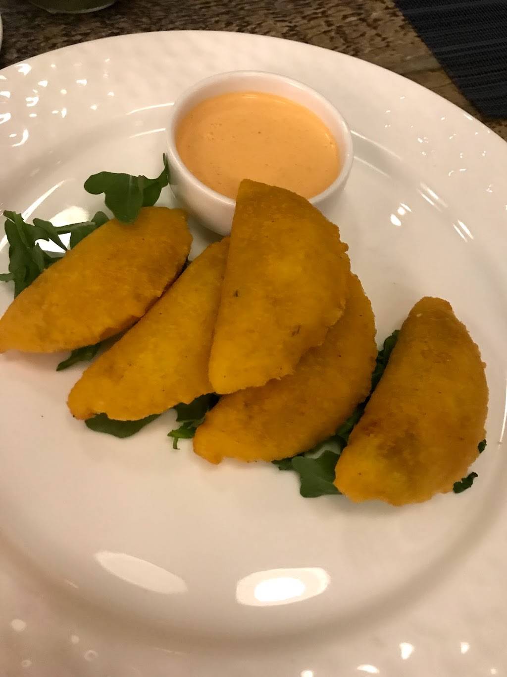 Neomis Grill | restaurant | 18001 Collins Ave, Sunny Isles Beach, FL 33160, USA | 3056925770 OR +1 305-692-5770