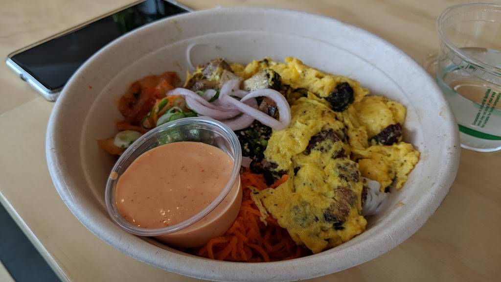 Yellow Fever - Long Beach | restaurant | 3881 N Lakewood Blvd ste b, Long Beach, CA 90808, USA | 5624201255 OR +1 562-420-1255