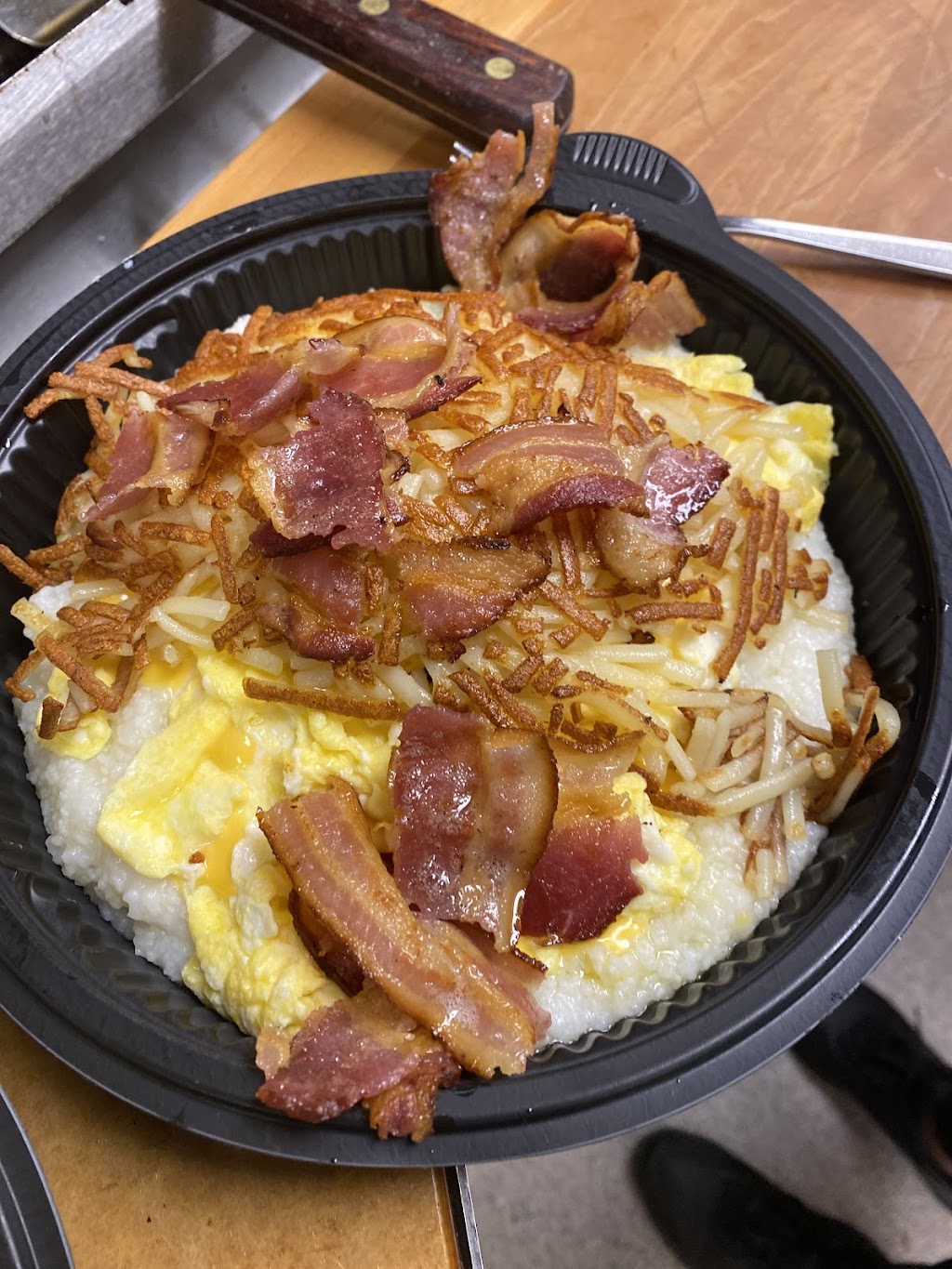 Waffle House | meal takeaway | 9777 Greenville Ave, Dallas, TX 75243, USA | 2149718771 OR +1 214-971-8771