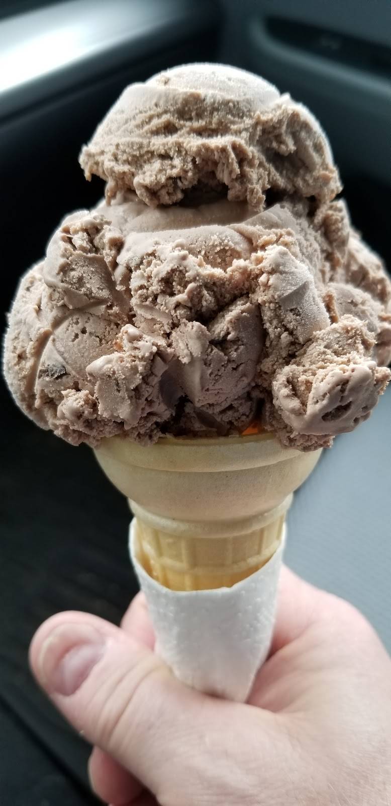 Boehringers Drive-In | meal takeaway | 3160 N Reading Rd, Adamstown, PA 19501, USA | 7174844227 OR +1 717-484-4227