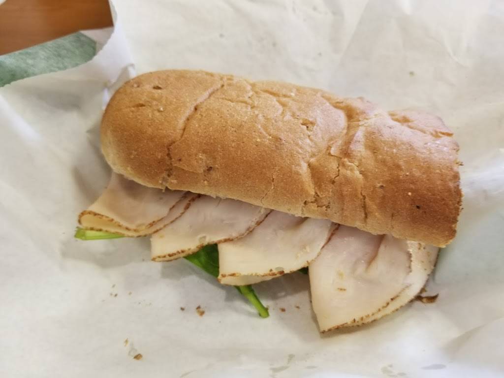 Subway | meal takeaway | 1900 Maplewood Commons Dr, Maplewood, MO 63143, USA | 3146468445 OR +1 314-646-8445