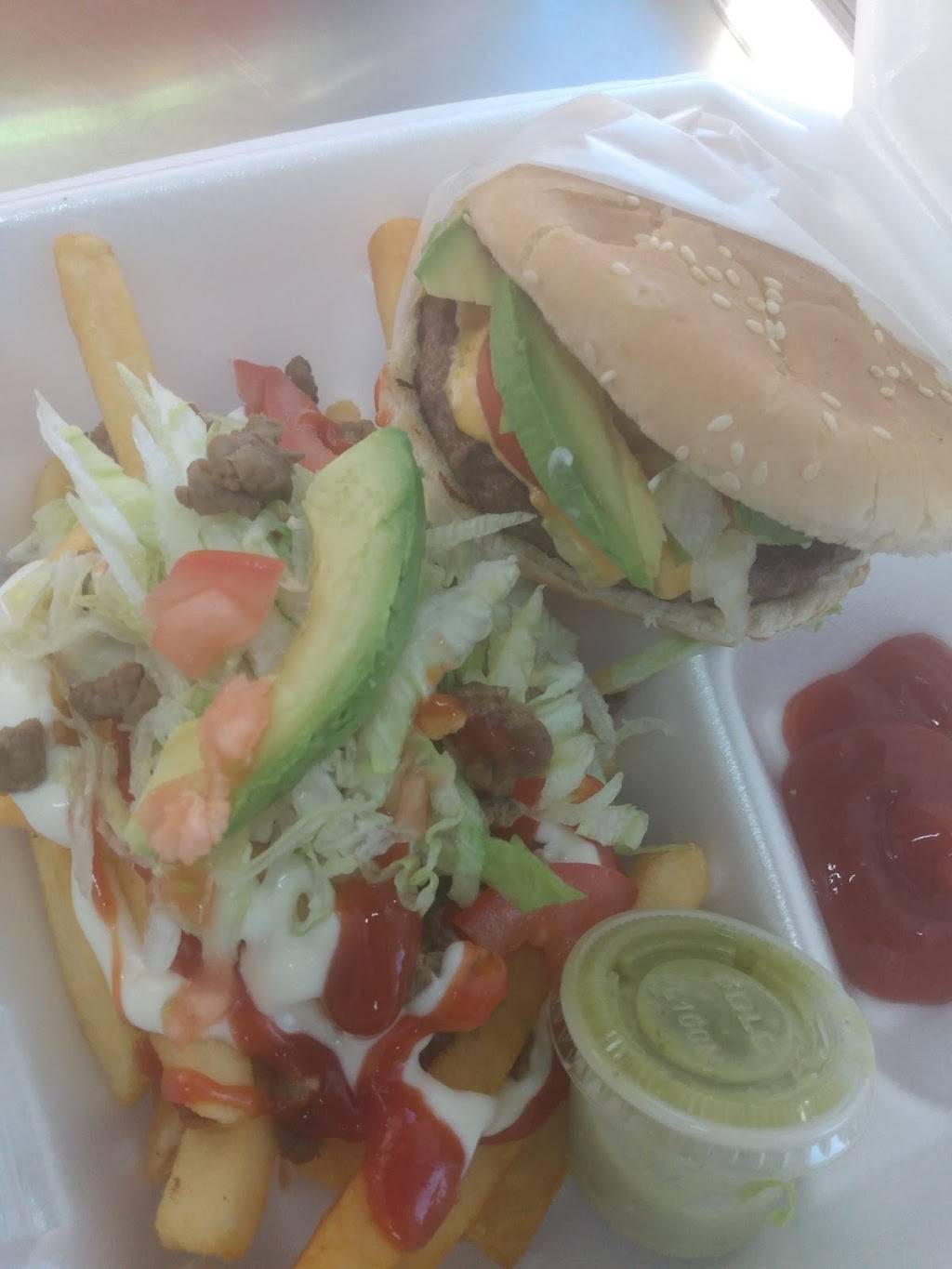 Tacos y Pupusas Kamila | restaurant | 12355 Fondren Rd, Houston, TX 77035, USA | 8329496629 OR +1 832-949-6629