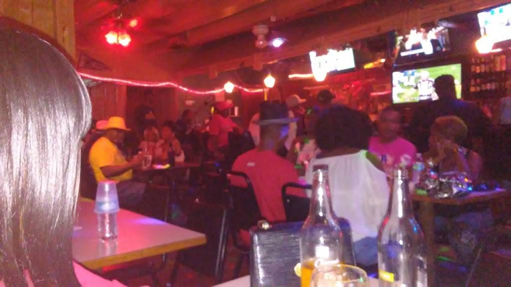 Jazspers | restaurant | 1450 Gaither Pkwy, Memphis, TN 38106, USA | 9017752139 OR +1 901-775-2139