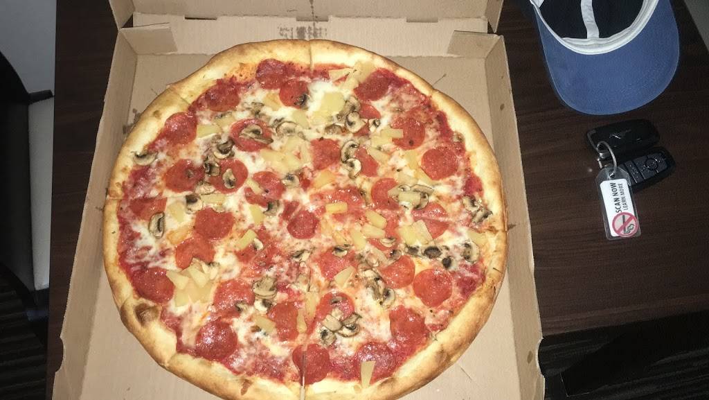 Bonellos New York Pizza | restaurant | 20120 Anza Ave, Torrance, CA 90503, USA | 3105426131 OR +1 310-542-6131