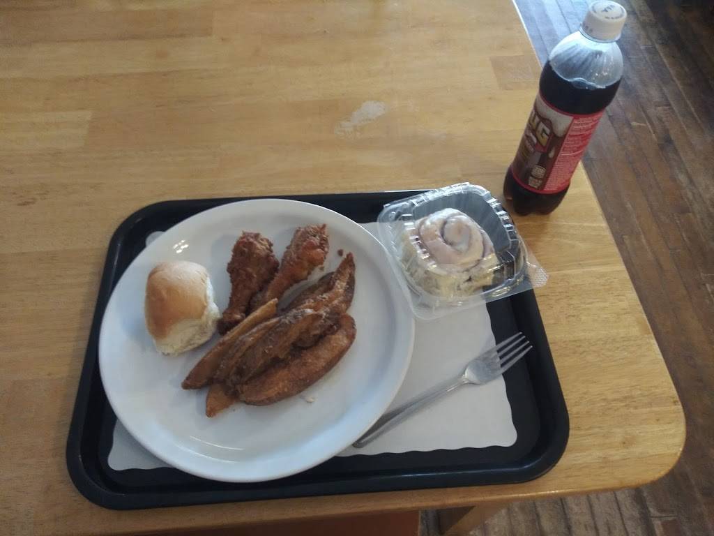 On The Square LLC (formerly Hartmans Variety) | meal takeaway | 121 Alfred St, Athens, WI 54411, USA | 7152577474 OR +1 715-257-7474