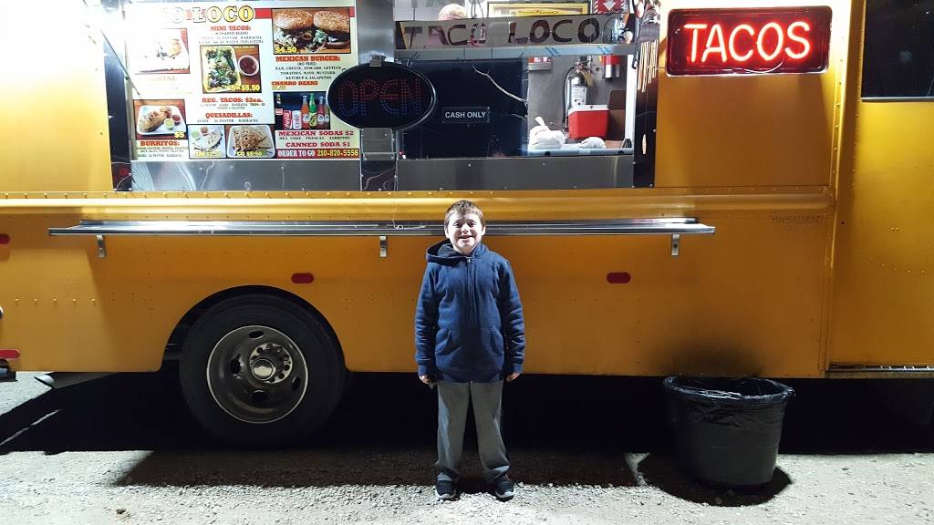 Taco Loco | restaurant | 11797 Marbach Rd, San Antonio, TX 78245, USA | 2108705556 OR +1 210-870-5556