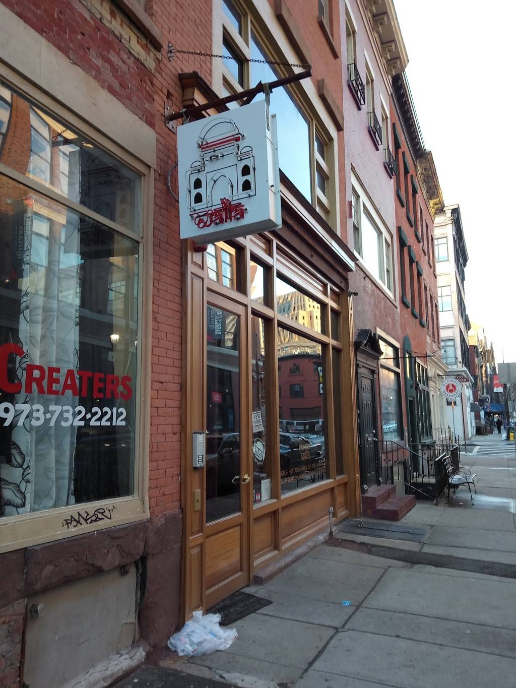 Burger Walla | restaurant | 47 Halsey St, Newark, NJ 07102, USA | 8622592552 OR +1 862-259-2552