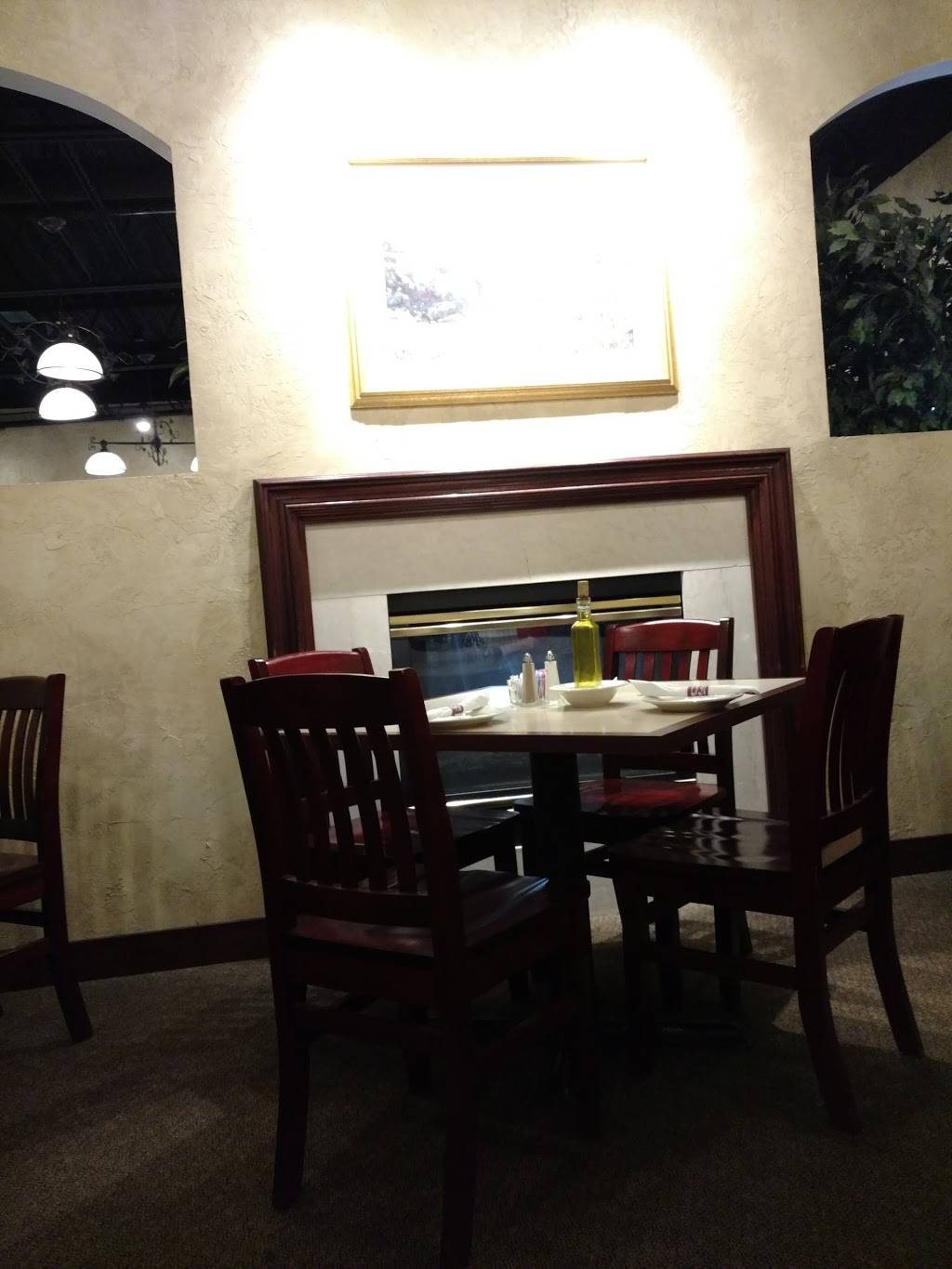 Ruggeros | restaurant | 5311 Corunna Rd, Flint, MI 48532, USA | 8107337633 OR +1 810-733-7633