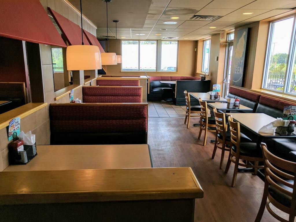 Dairy Queen Grill & Chill | restaurant | 4961 W, IN-47, Thorntown, IN 46071, USA | 7654362330 OR +1 765-436-2330