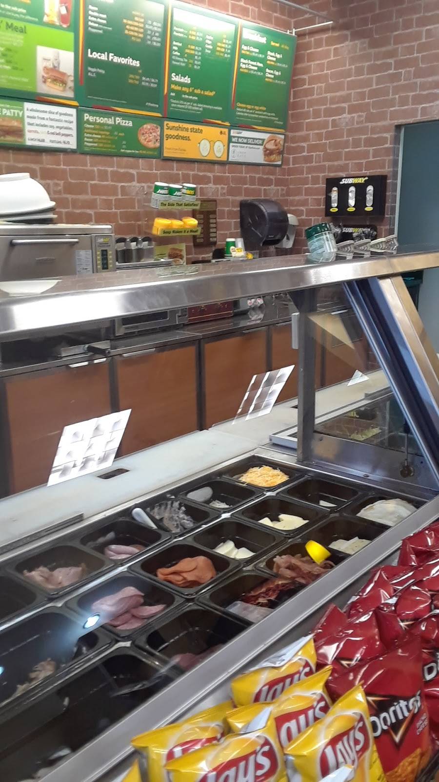 Subway | restaurant | 2513 West Hillsborough Ave Unit 101 Armenia-Hillsborough Junction, Tampa, FL 33614, USA | 8138728200 OR +1 813-872-8200