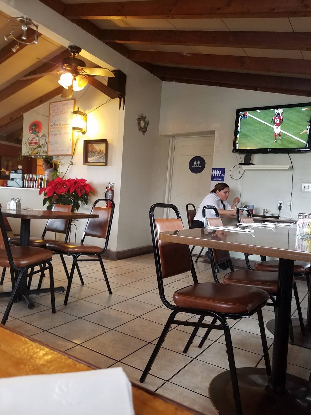 La Kebrada Restaurant | restaurant | 1042 N Marks Ave, Fresno, CA 93722, USA | 5592755297 OR +1 559-275-5297