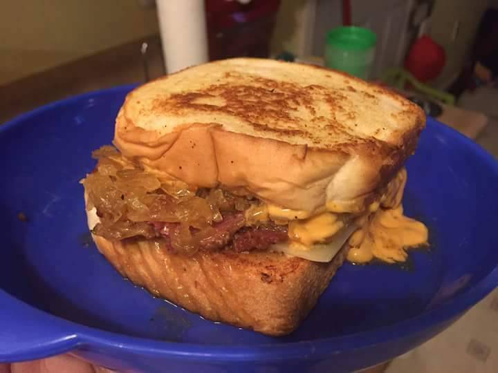 Oteys Smokehouse | restaurant | 452 Main St, Wheeling, WV 26003, USA | 3042189312 OR +1 304-218-9312