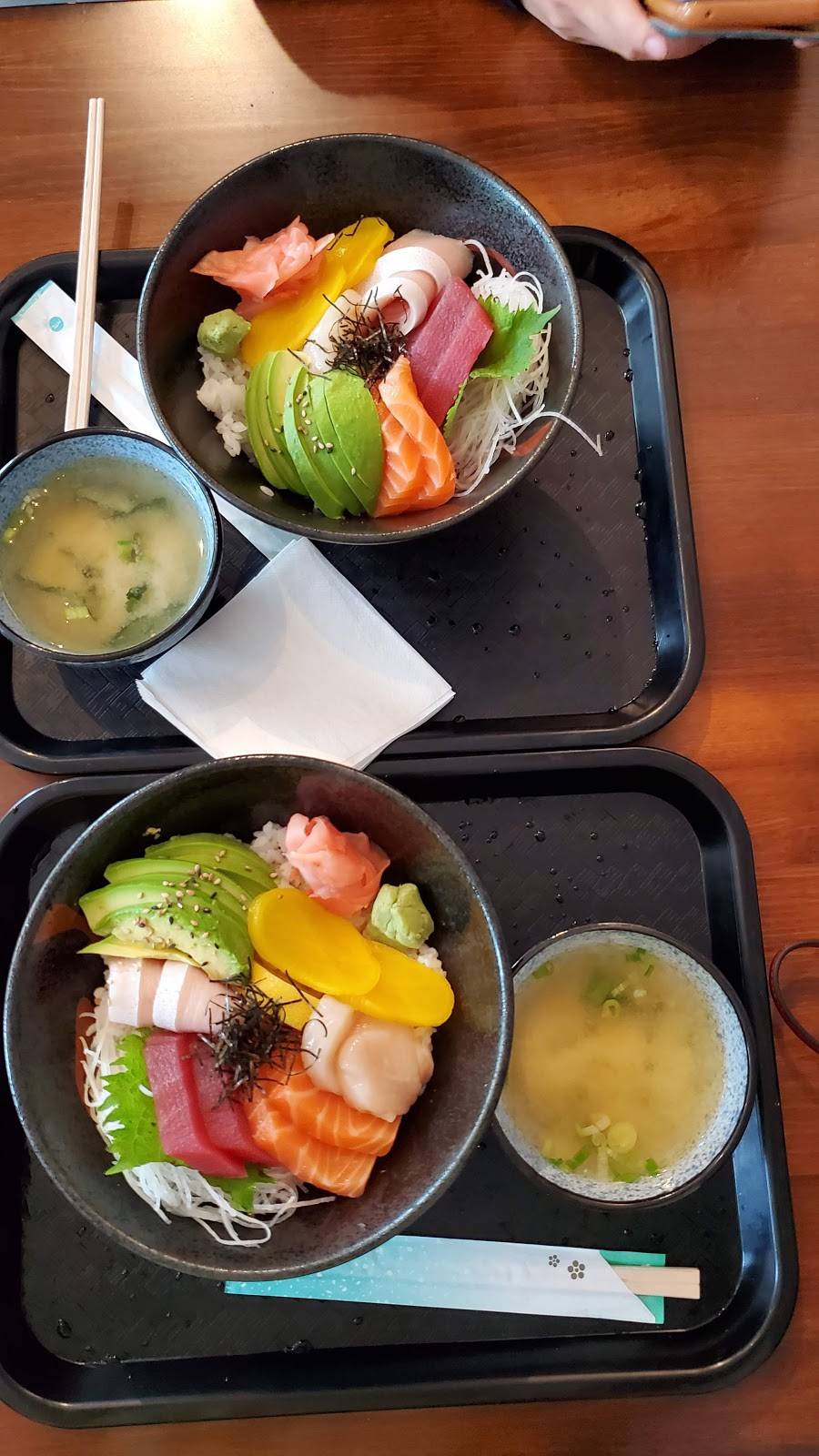 The Spot mini | restaurant | 4207 Knox Rd, College Park, MD 20740, USA | 2404876829 OR +1 240-487-6829