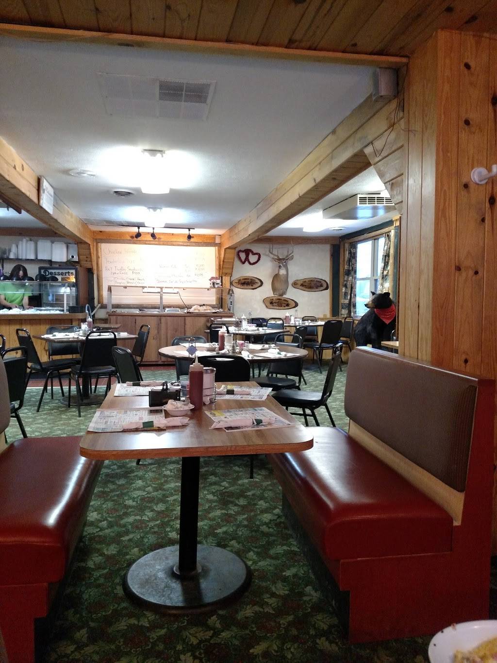 Family Diner | restaurant | 711 N Silverleaf St, Gladwin, MI 48624, USA | 9894268141 OR +1 989-426-8141