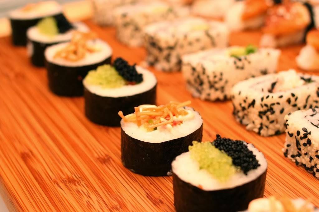 Urbana Country Club | restaurant | 100 E Country Club Rd, Urbana, IL 61801, USA | 2173448670 OR +1 217-344-8670