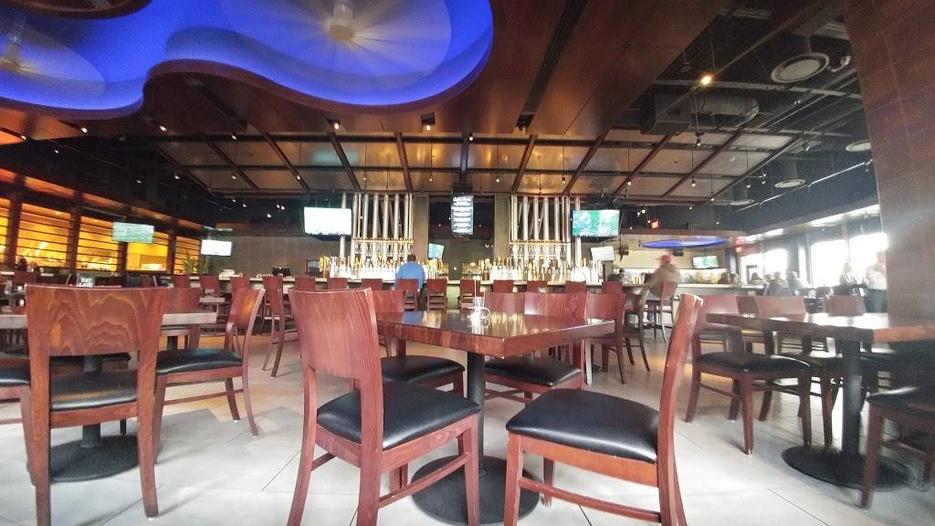 Yard House | restaurant | THE SHOPS AT WEST END, 1665 Park Pl Blvd, St Louis Park, MN 55416, USA | 9524170490 OR +1 952-417-0490