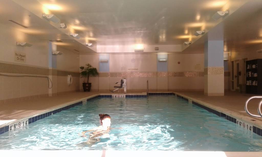 Rivue Bar and Grill | restaurant | 605 114th Ave SE, Bellevue, WA 98004, USA | 4256378500 OR +1 425-637-8500