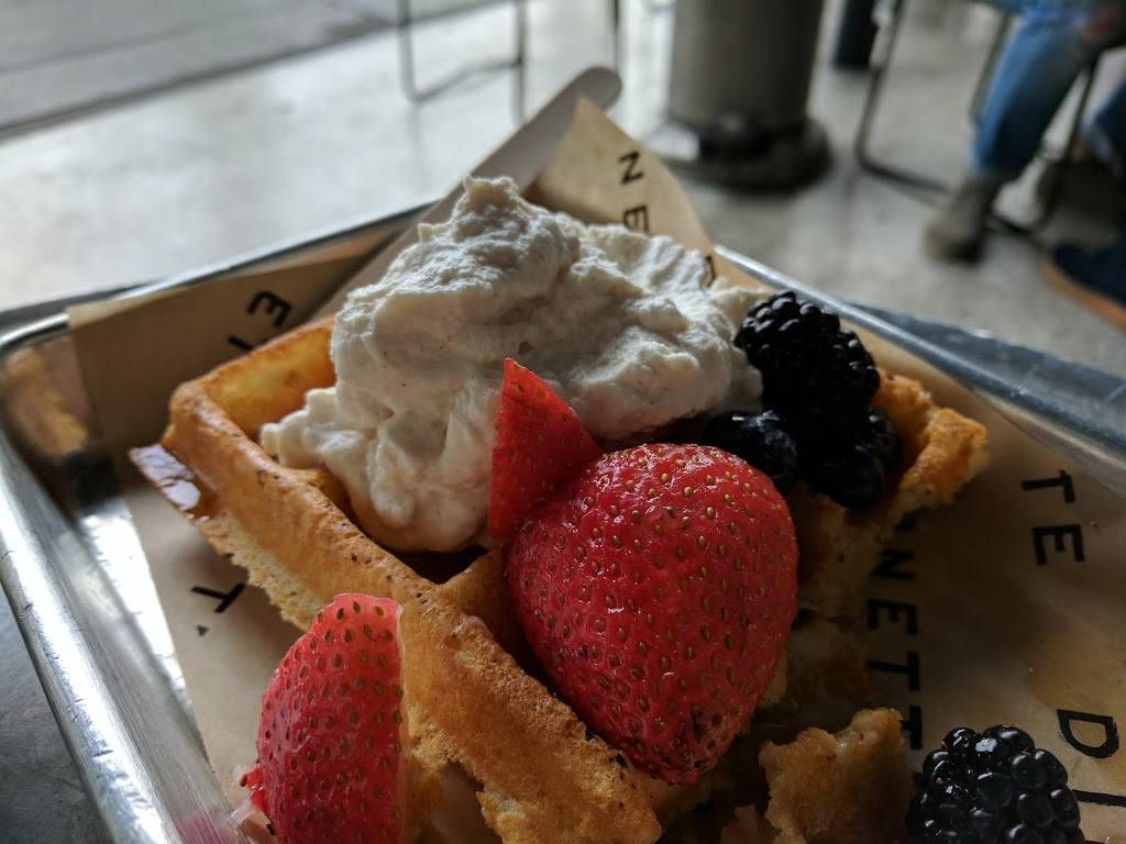 Dinette | restaurant | 1608 1/2 Sunset Blvd, Los Angeles, CA 90026, USA | 2132780301 OR +1 213-278-0301