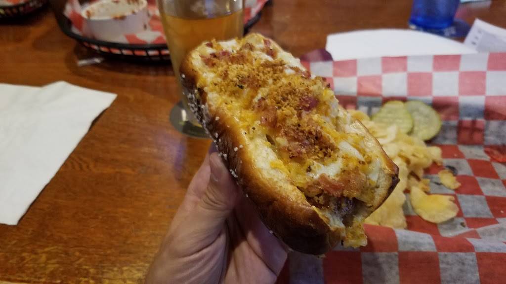 Pour Haus Tavern | restaurant | 536 Miamisburg Centerville Rd, Dayton, OH 45459, USA | 9374393688 OR +1 937-439-3688