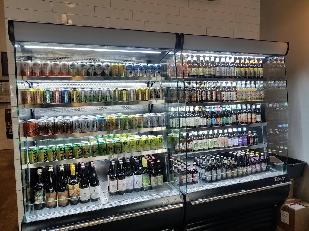 Tapped DraftHouse & Kitchen - Spring | restaurant | 20444 Kuykendahl Rd suite D, Spring, TX 77379, USA | 2817190360 OR +1 281-719-0360