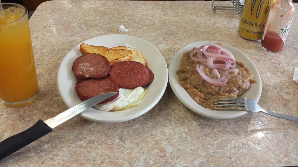 D Polancos | restaurant | 33-13 108th St, Corona, NY 11368, USA | 7185659598 OR +1 718-565-9598