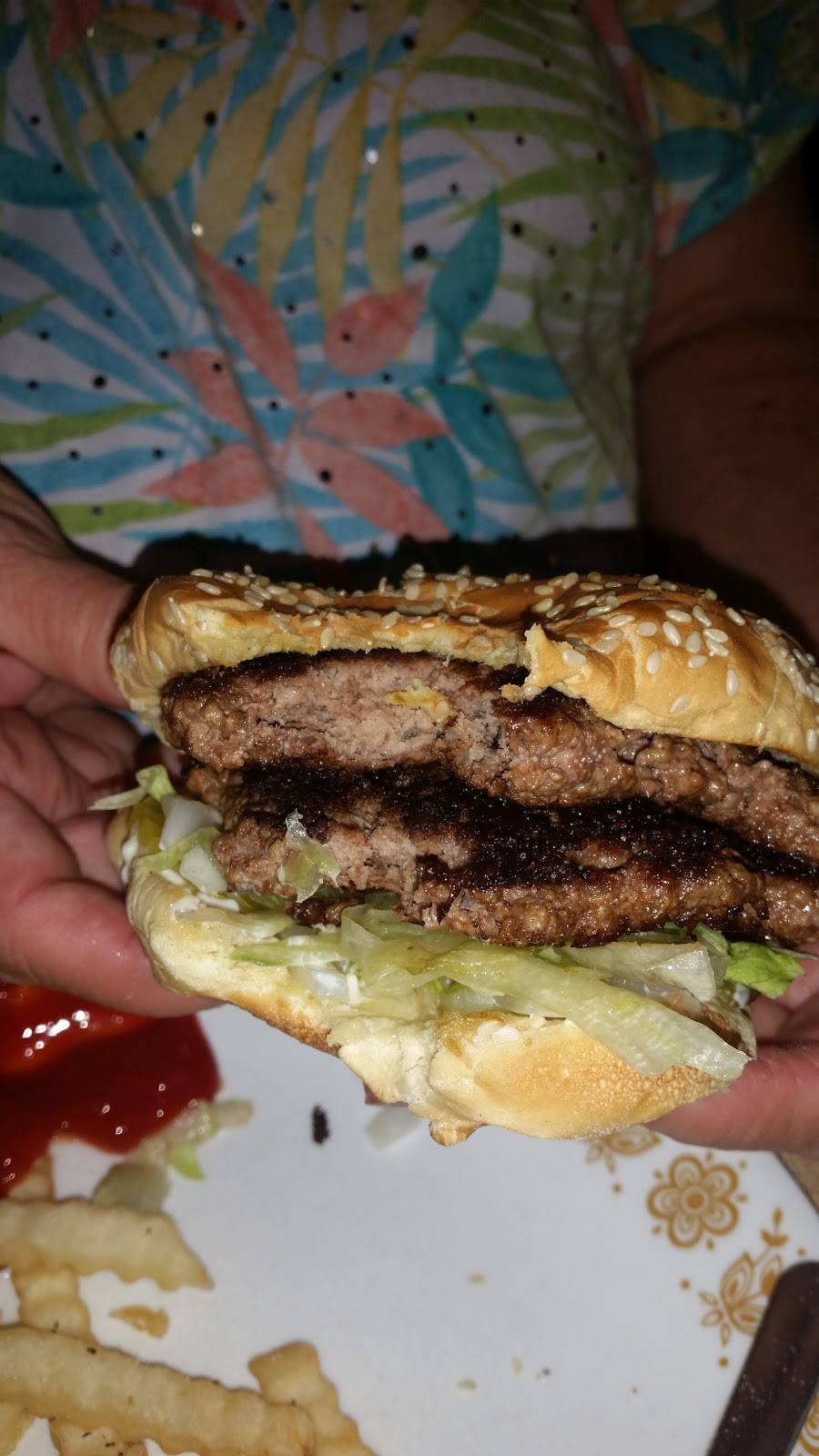 Bobs 82 Mini Mart | cafe | 11026 W Hickory St, Peggs, OK 74452, USA | 9185983473 OR +1 918-598-3473