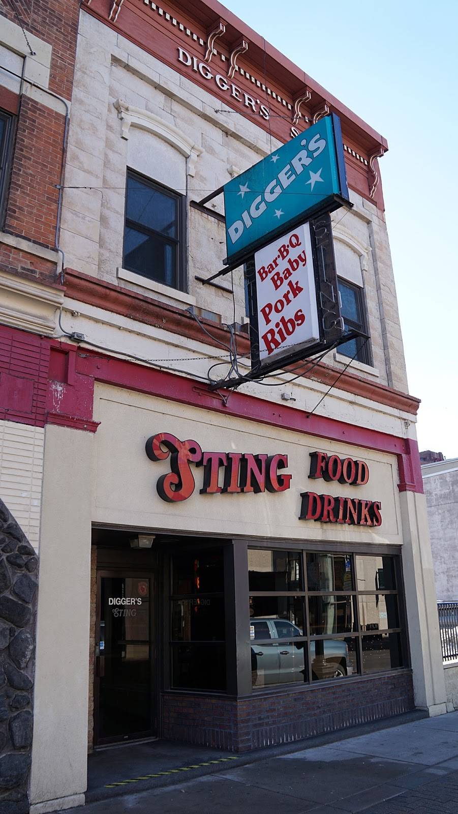 Diggers Sting Restaurant | restaurant | 122 3rd St N, La Crosse, WI 54601, USA | 6087823796 OR +1 608-782-3796