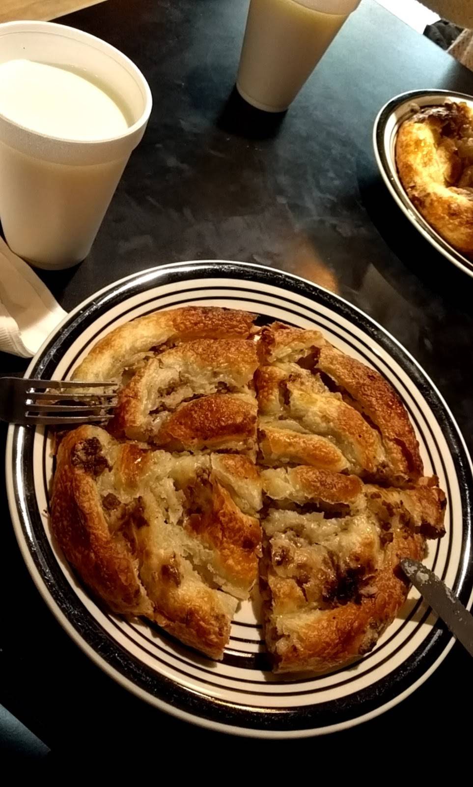 Binas Cafe & Mediterranean Bistro | cafe | 2407 W Lunt Ave, Chicago, IL 60645, USA | 7738407999 OR +1 773-840-7999