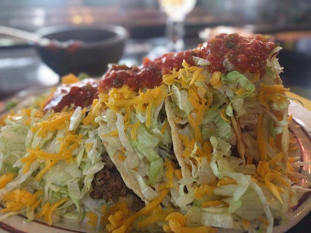 El Molinito | restaurant | 10180 N Oracle Rd, Oro Valley, AZ 85704, USA | 5202688180 OR +1 520-268-8180