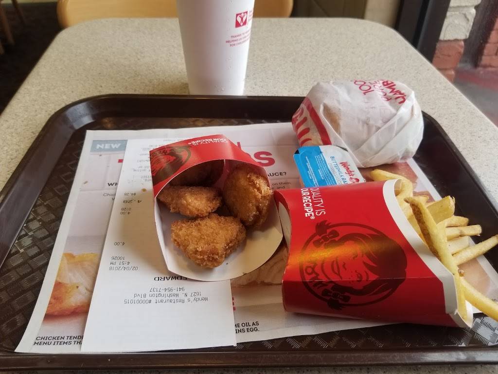 Wendys | restaurant | 5904 20th St E, Ellenton, FL 34222, USA | 9417225232 OR +1 941-722-5232