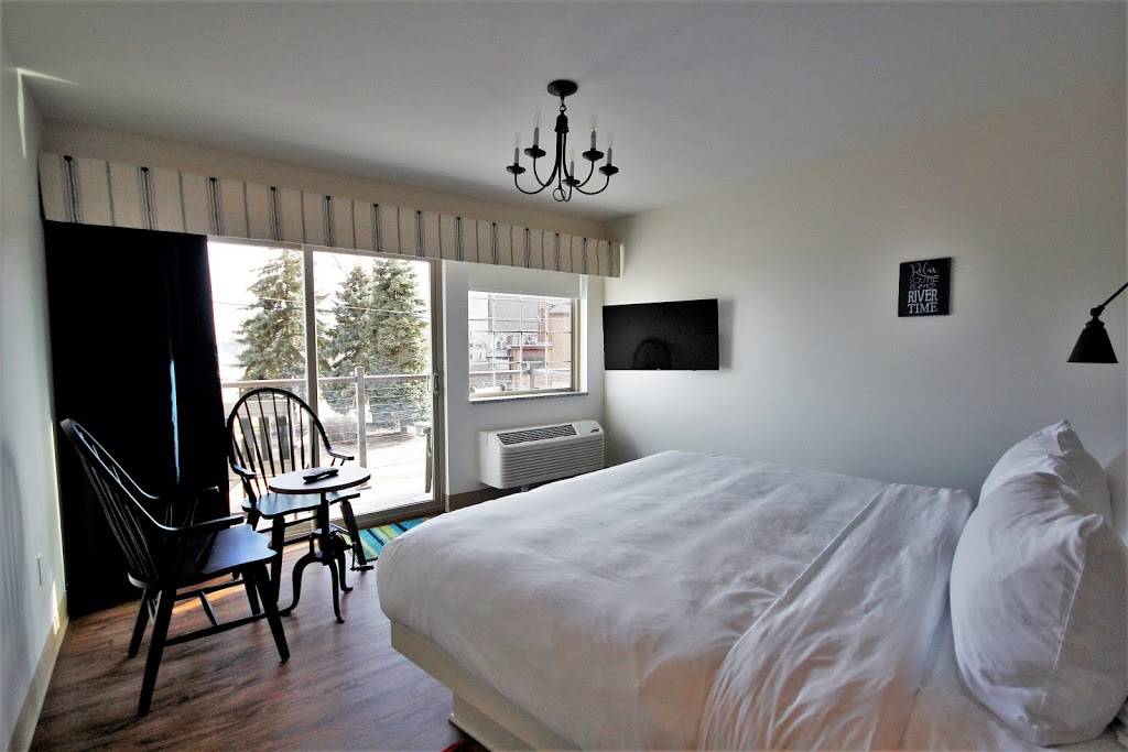 Inn on Water Street - Inn Kitchen | restaurant | 560 S Water St, Marine City, MI 48039, USA | 8106765200 OR +1 810-676-5200