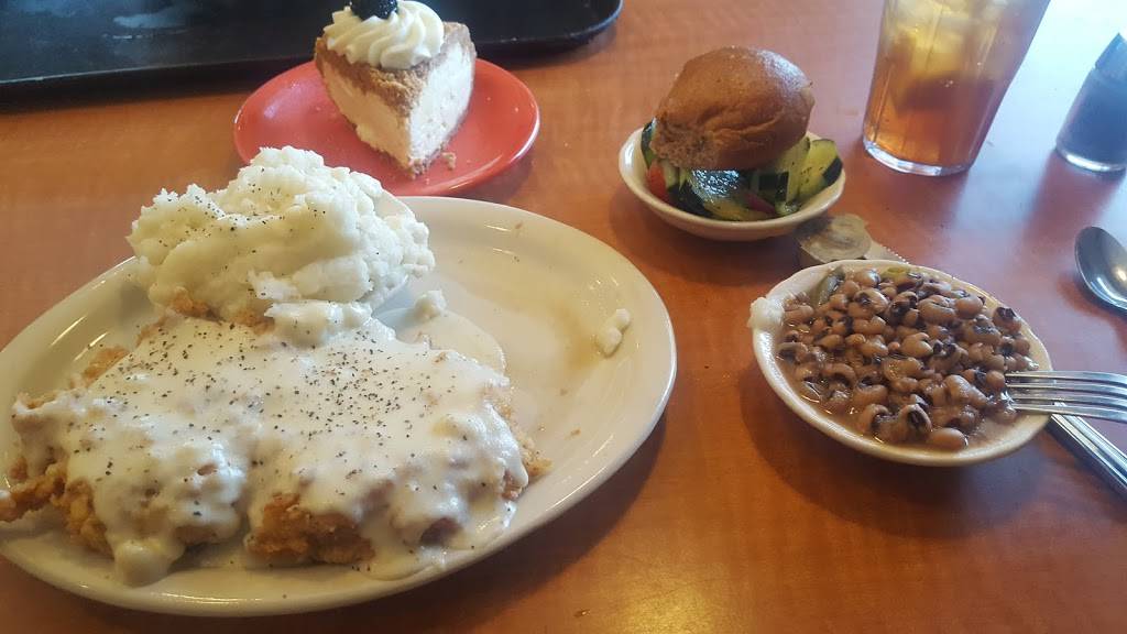 Lubys | restaurant | 1410 E Anderson Ln, Austin, TX 78752, USA | 5128359454 OR +1 512-835-9454