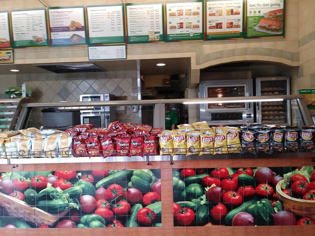 Subway Restaurants | restaurant | 9325 Whittier Blvd, Pico Rivera, CA 90660, USA | 5626992300 OR +1 562-699-2300