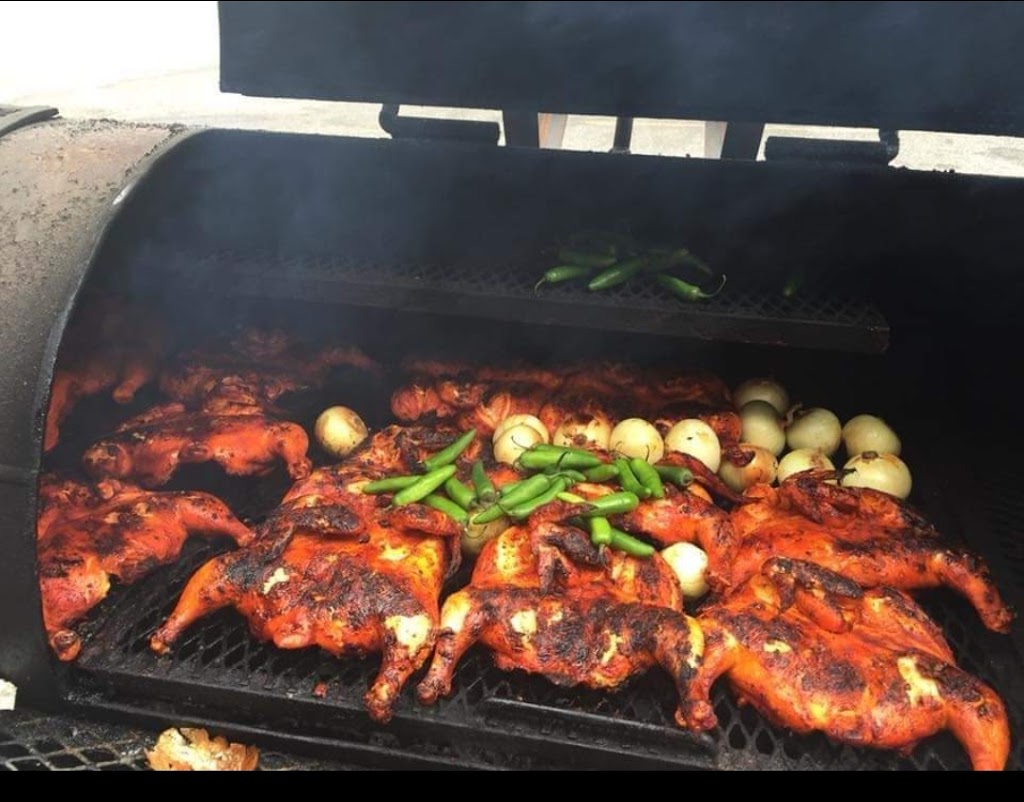 Pollos asados La Paisana | restaurant | 2870 S Perkins Rd suite 108, Memphis, TN 38118, USA | 9012497337 OR +1 901-249-7337