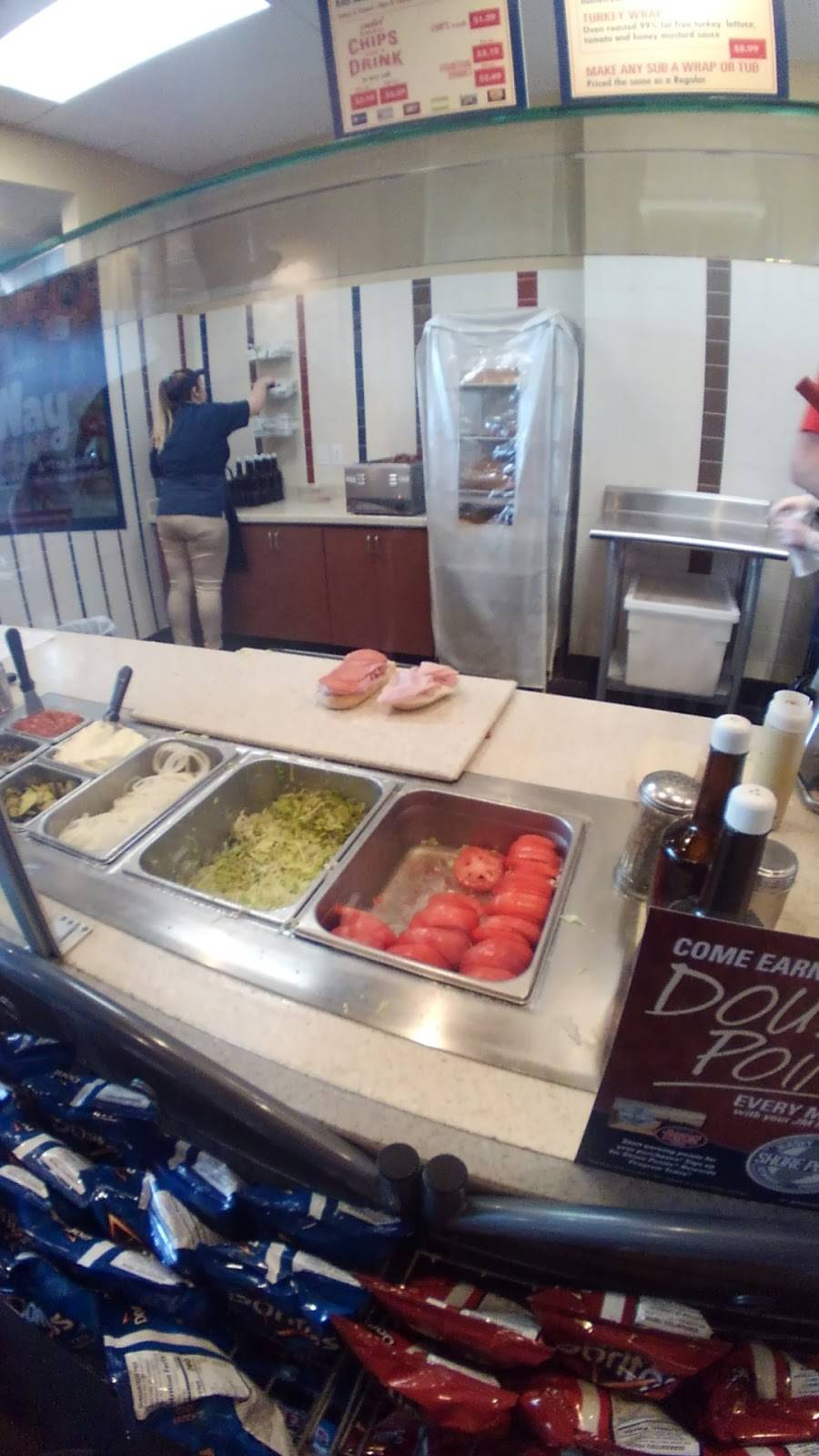 Jersey Mikes Subs | restaurant | 8820 36th Ave NE Suite 101, Marysville, WA 98270, USA | 3606919197 OR +1 360-691-9197