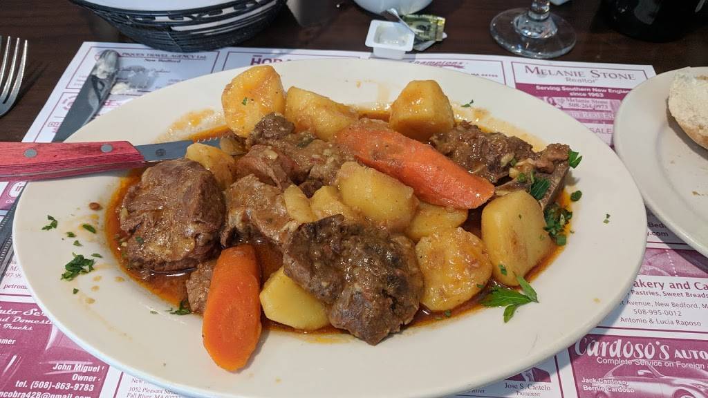 Mimo Restaurant | restaurant | 1528 Acushnet Ave, New Bedford, MA 02746, USA | 5089978779 OR +1 508-997-8779