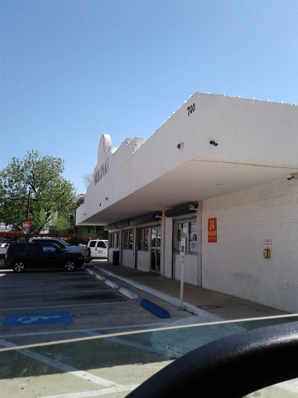 Molinas | restaurant | 700 N Alamo St, San Antonio, TX 78215, USA | 2103435147 OR +1 210-343-5147