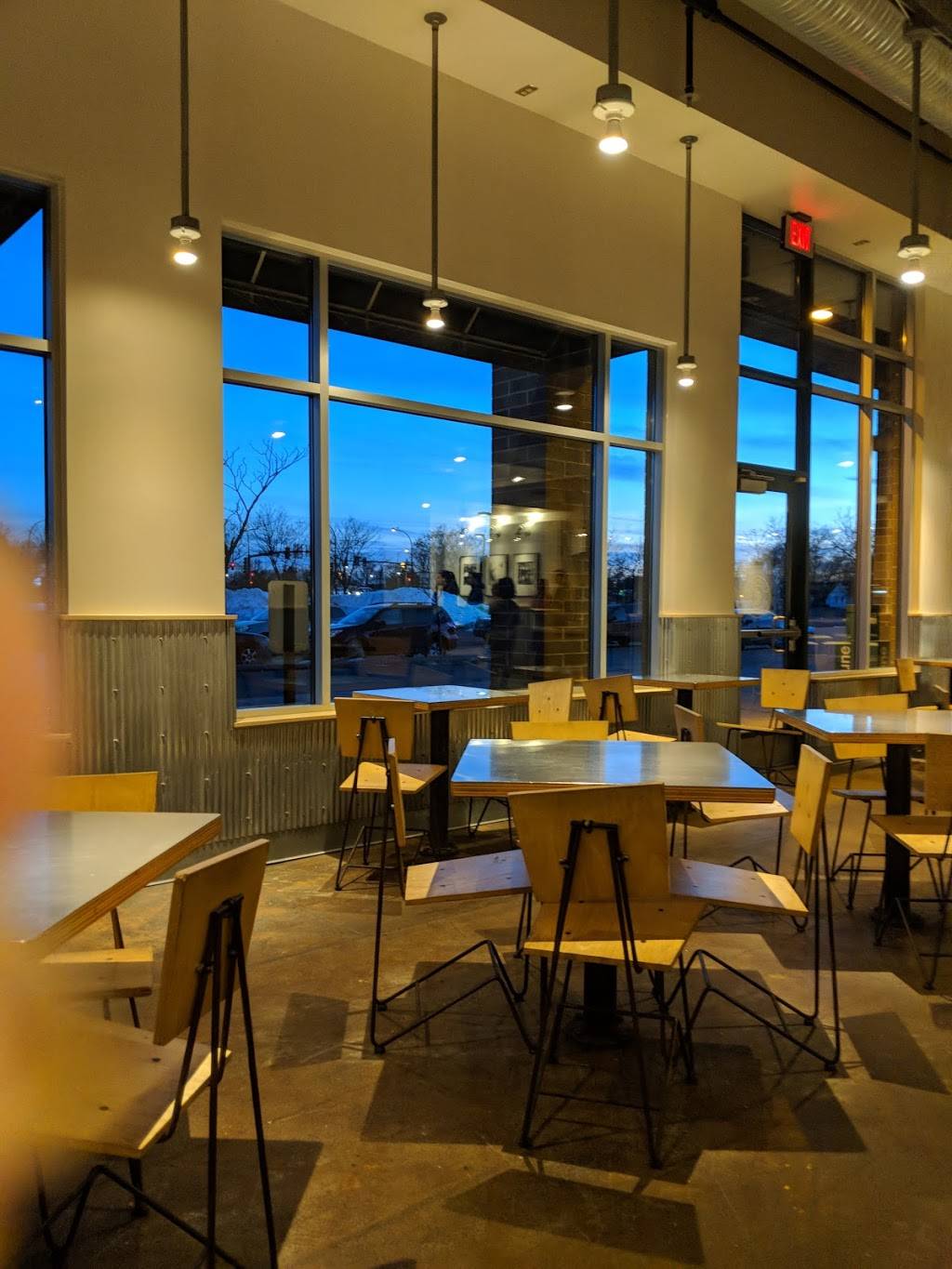 Chipotle Mexican Grill | restaurant | 5580 Excelsior Blvd, St Louis Park, MN 55416, USA | 9529229390 OR +1 952-922-9390