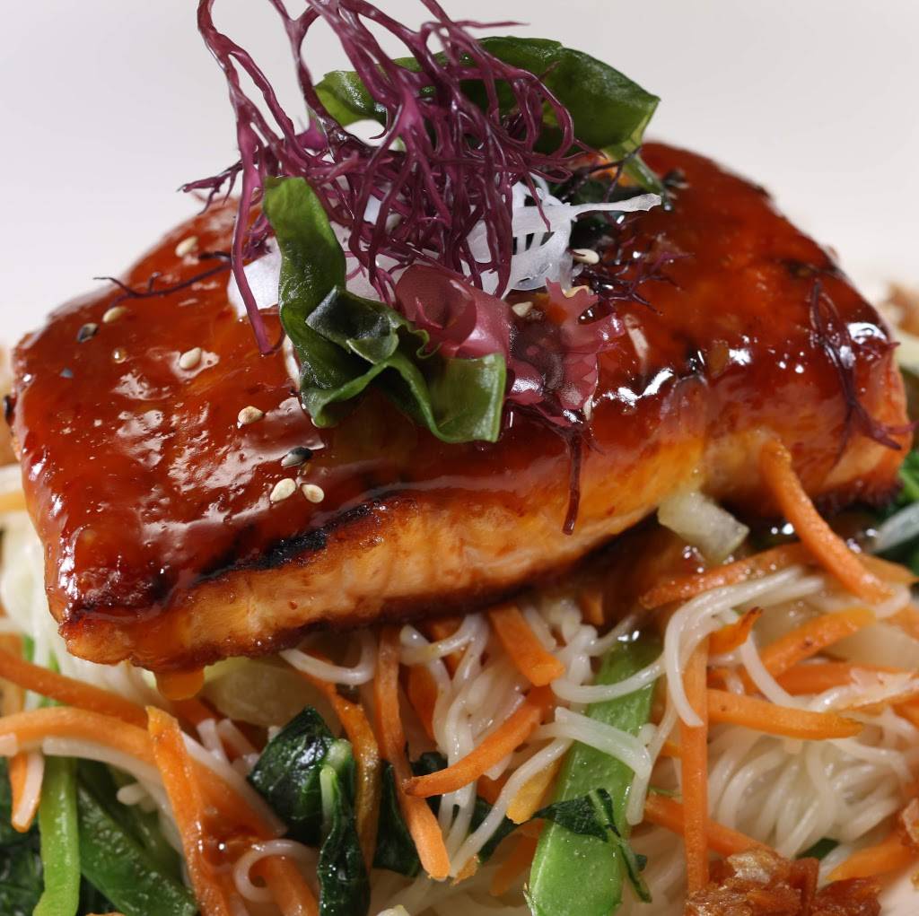 Nama Sushi Bar - Bearden | restaurant | 5130 Kingston Pike, Knoxville, TN 37919, USA | 8655889811 OR +1 865-588-9811