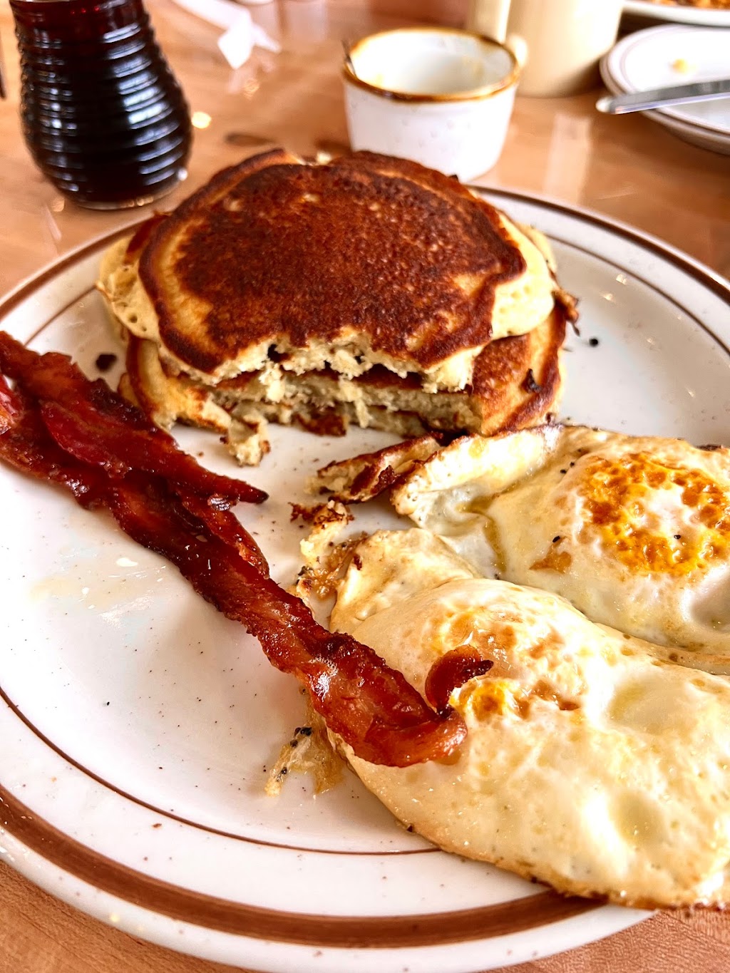 Down South Kitchen & Bakery | restaurant | 6500 Cascades Ct Suite 100, The Colony, TX 75056, USA | 4693623118 OR +1 469-362-3118