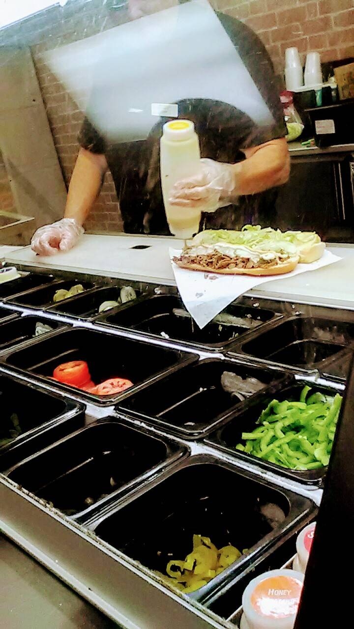 Subway Restaurants | restaurant | 7451 103rd St #15, Jacksonville, FL 32210, USA | 9047772525 OR +1 904-777-2525